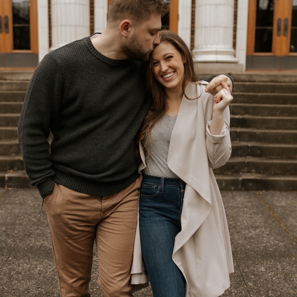 Meet your Posher, Haley - Picture 3 of 4